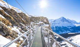 Wanderweg, Brücke, Berge, Schnee, Sonne Grindelwald