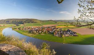 Fluss, Dorf, Landschaft#Jürgen_Borris