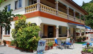 Villa Bananier Guest House Villa Bananier Guest House