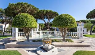 Pine Cliffs Ocean Suites, a Luxury Collection Resort & Spa