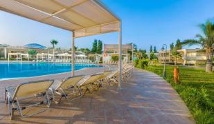 Kipriotis Hippocrates & Maris Suites Hotel