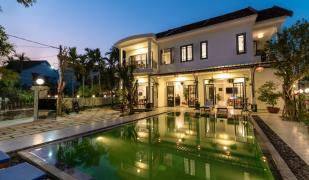 Hoi An Red Frangipani Villa