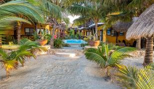 Holbox Dream Beachfront Hotel