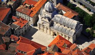 Bellevue Superior City Hotel