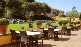 Luna Club Yoga & Spa Hotel