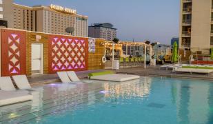 Plaza Hotel & Casino