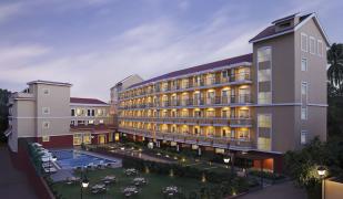 Calangute Beach (Goa) Calangute Beach (Goa)