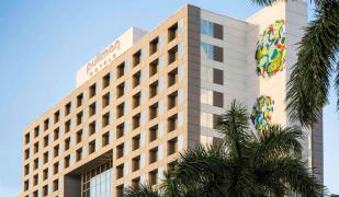 Pullman Miami Airport