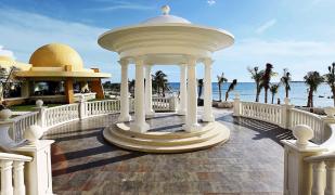 Barceló Maya Palace