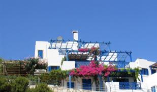 Nymphes Luxury Apartments & Studios