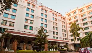 Indien: Maharashtra - Mumbai / Gujarat