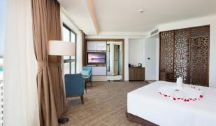 Comodo Nha Trang Hotel