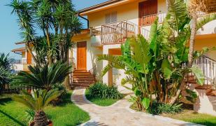 Faro Capo Vaticano Faro Capo Vaticano