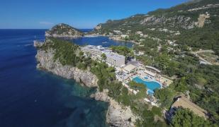 Akrotiri Beach Resort Hotel