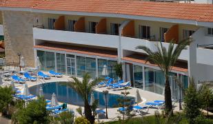 Limassol (Lemesos) Limassol (Lemesos)