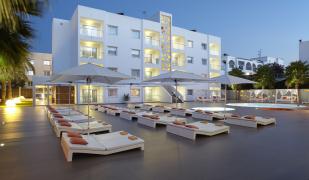 Playa D'en Bossa Playa D'en Bossa