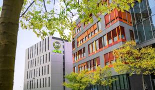 B&B Hôtel PARIS Porte des Lilas