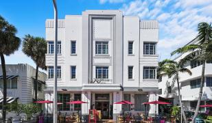 The Whitelaw The Whitelaw