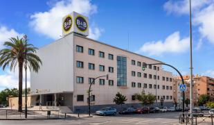 B&B HOTEL Granada Estación