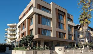 Oli Hotel And Suites