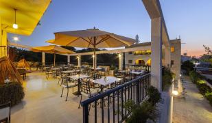 Stephanos Hotel Apartments