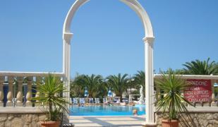 Villaggio Piano Grande Villaggio Piano Grande