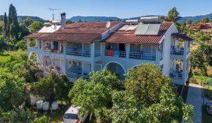 Angela Hotel & Apartments