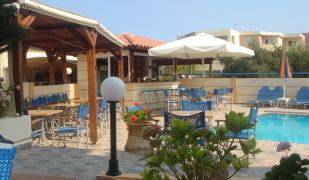 Dias Studios & Apartments