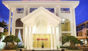 Red Palace Hotel