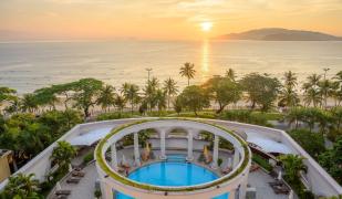 Sunrise Nha Trang Beach Hotel & Spa