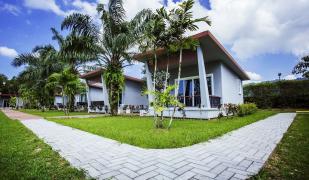 Khaolak Mountain View