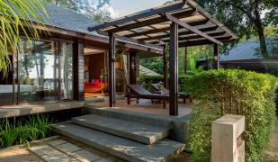 Khaolak Wanaburee Resort