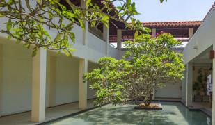 Mermaid Hotel & Club