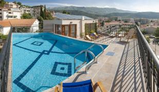 Hotel Twelve by Aycon