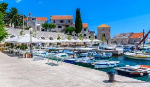 Apartments And Rooms Lea