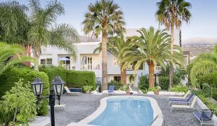 Apartamentos Adjovimar