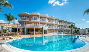 Arkadia Luxury Hotel Apartments