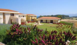 Akamanthea Holiday Village