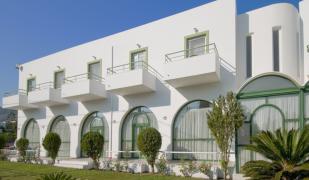 Alexandra Beach Hotel