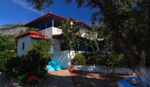 White Rock Apartments 