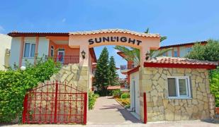 Sunlight Garden Hotel