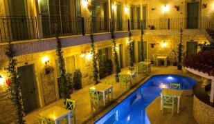 Avlu Alacati Butik Otel Avlu Alacati Butik Otel