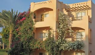 Dream Lagoon & Aqua Park Resort