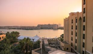 Traders Hotel Qaryat Al Beri