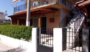HOUSE NEAR THE BEACH DREPANO-NAFPLIo HOUSE NEAR THE BEACH DREPANO-NAFPLIo