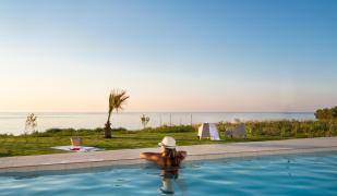 Beachfront Nymphes Aigli with Private Pool, Children Area & BBQ