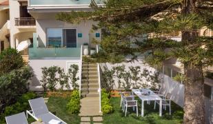 Kolymbari Sea Front Cozy Apartments