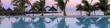 Pool, Palmen, Meer, Sonnenuntergang Mauritius