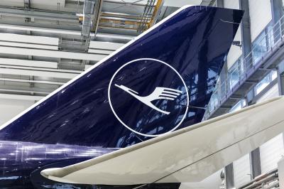 12493-lufthansa-heck-logo-neu