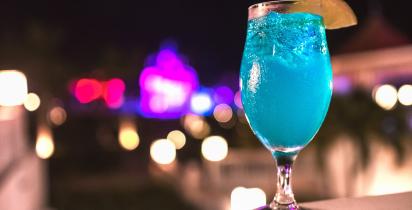 Blue_Curacao, Essen_und_Getränke_-